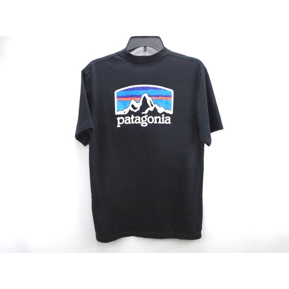 Patagonia Mens 'Responsibili' Short Sleeve Shirt Size S Back Logo Regular fit - Picture 5 of 6